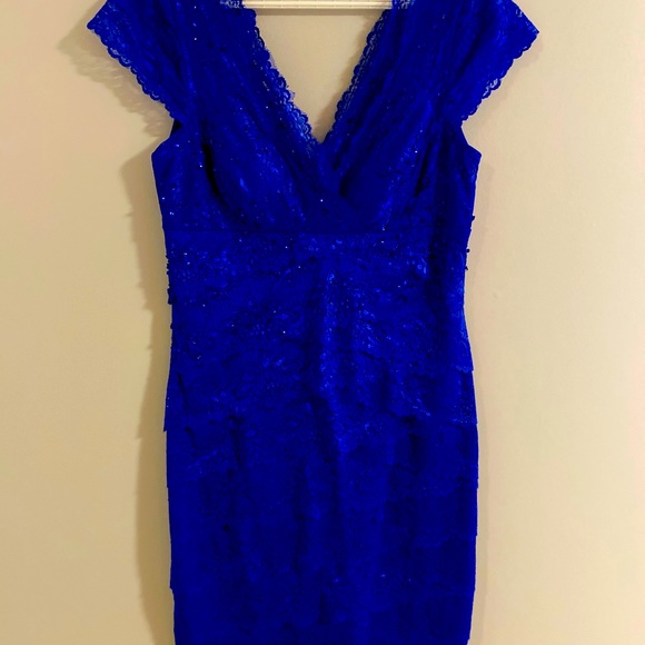 Blue Dress - Picture 3 of 5